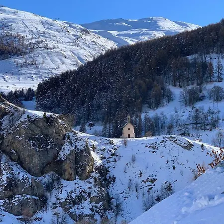 Blanche Chalet *